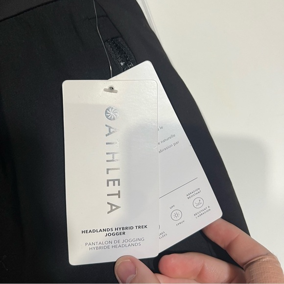 NWT Athleta Headlands Hybrid Trek Jogger Black Mid Rise Size Large - Picture 4 of 9